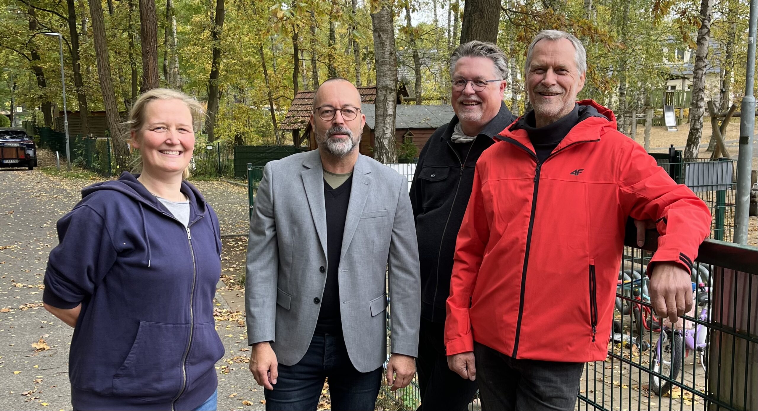 Annedore (Vorstand und Fraktionsvorsitzende), Heiko Mutz, Thomas (Vorstand) und Karl (Ortsbeirat Ferch) (v.l.n.r.)